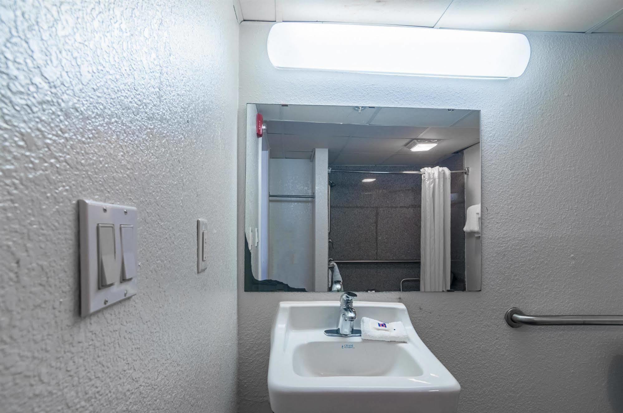 Motel 6-Oklahoma City, Ok - South Экстерьер фото